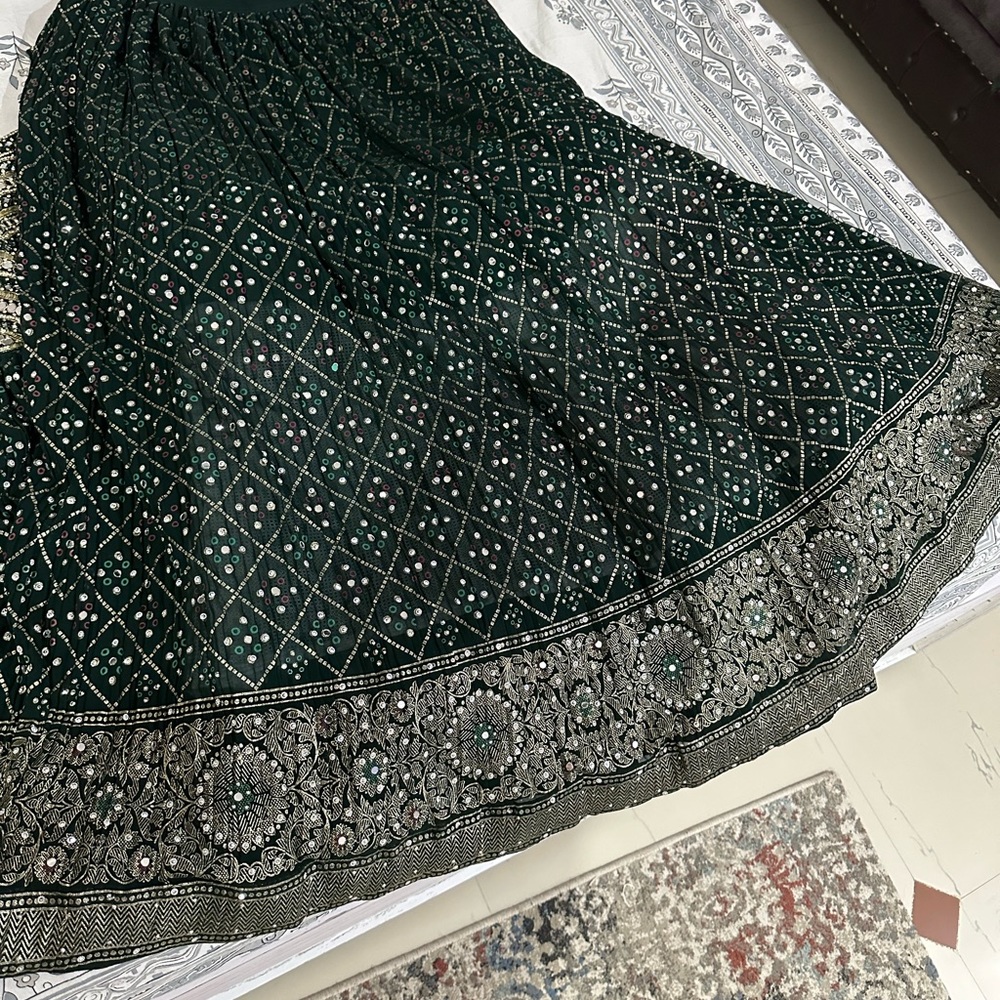 Trending heavily embroidered peplum top n skirt/lehenga with can can - Picture 7 of 13